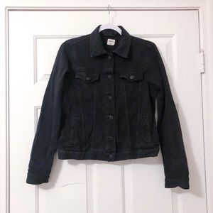 🧥 Black Gap Denim Jacket (S)